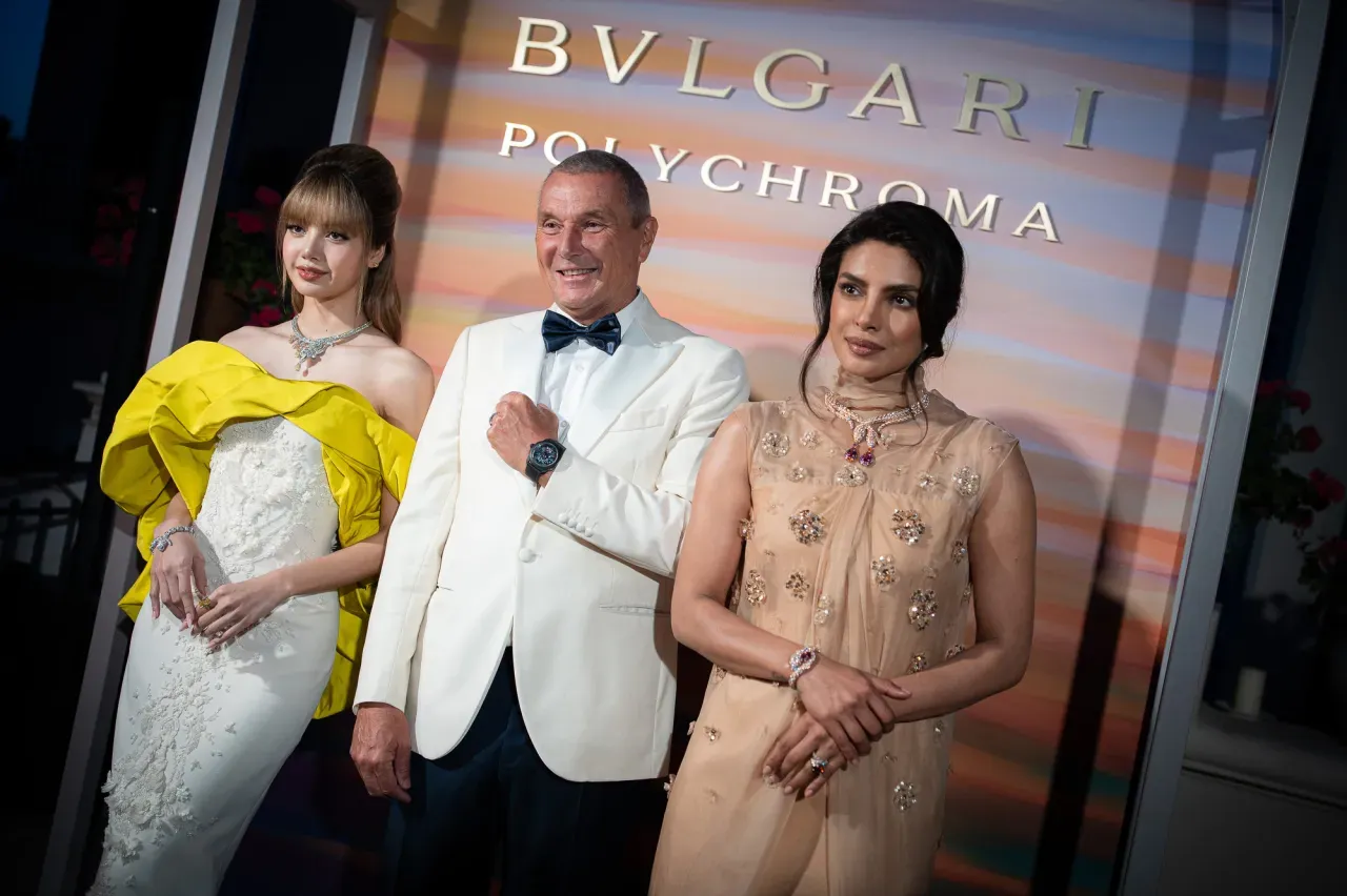Реставрация фрески в Палаццо Корваджа при поддержке Bulgari